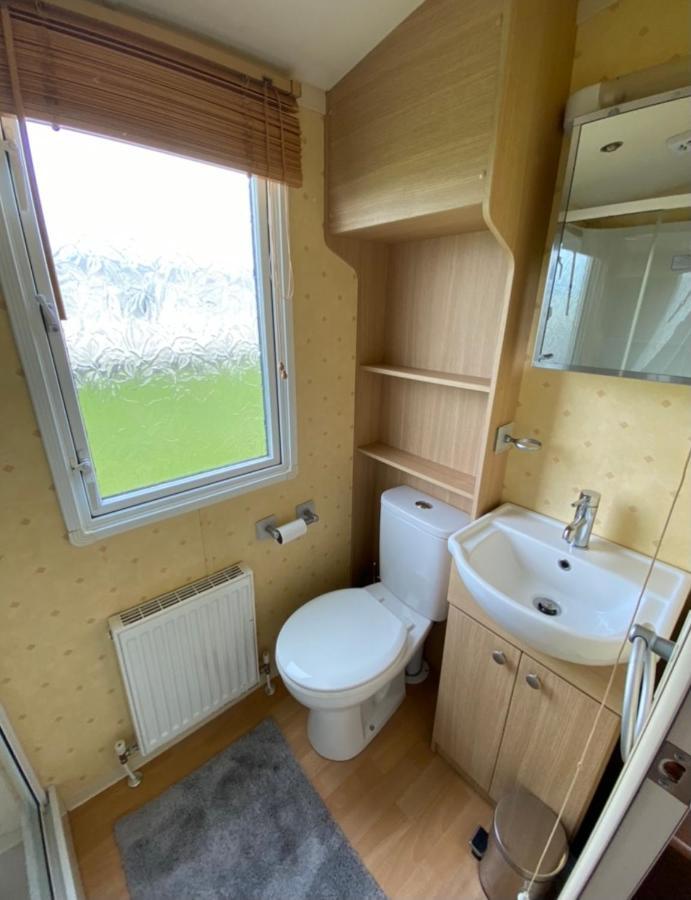Cosy Caravan Kingston upon Hull Exterior photo